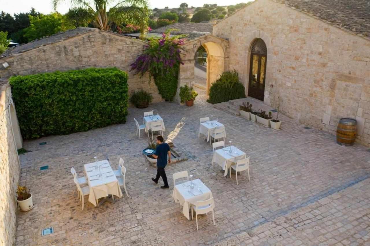 Torre Dantona Country Suites Pozzallo Eksteriør bilde